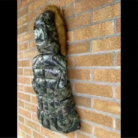 S13 by SAM. Snowcat Down Puffer Vest with Faux Fur Hood small - Picture 14 of 15